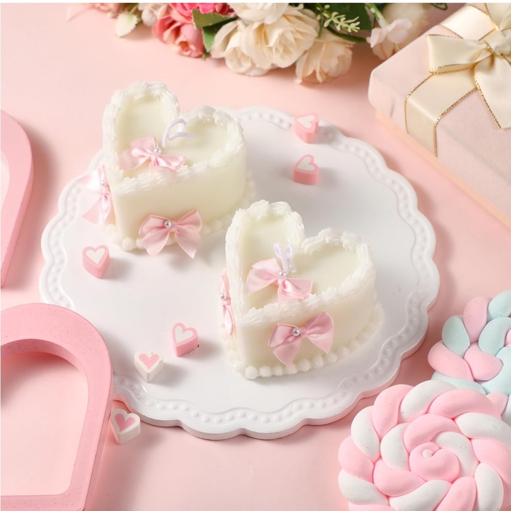Coquette heartshape candles
